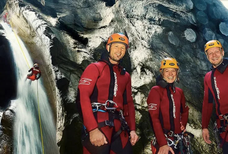 Outdoorfriends - Canyoning und Klettern