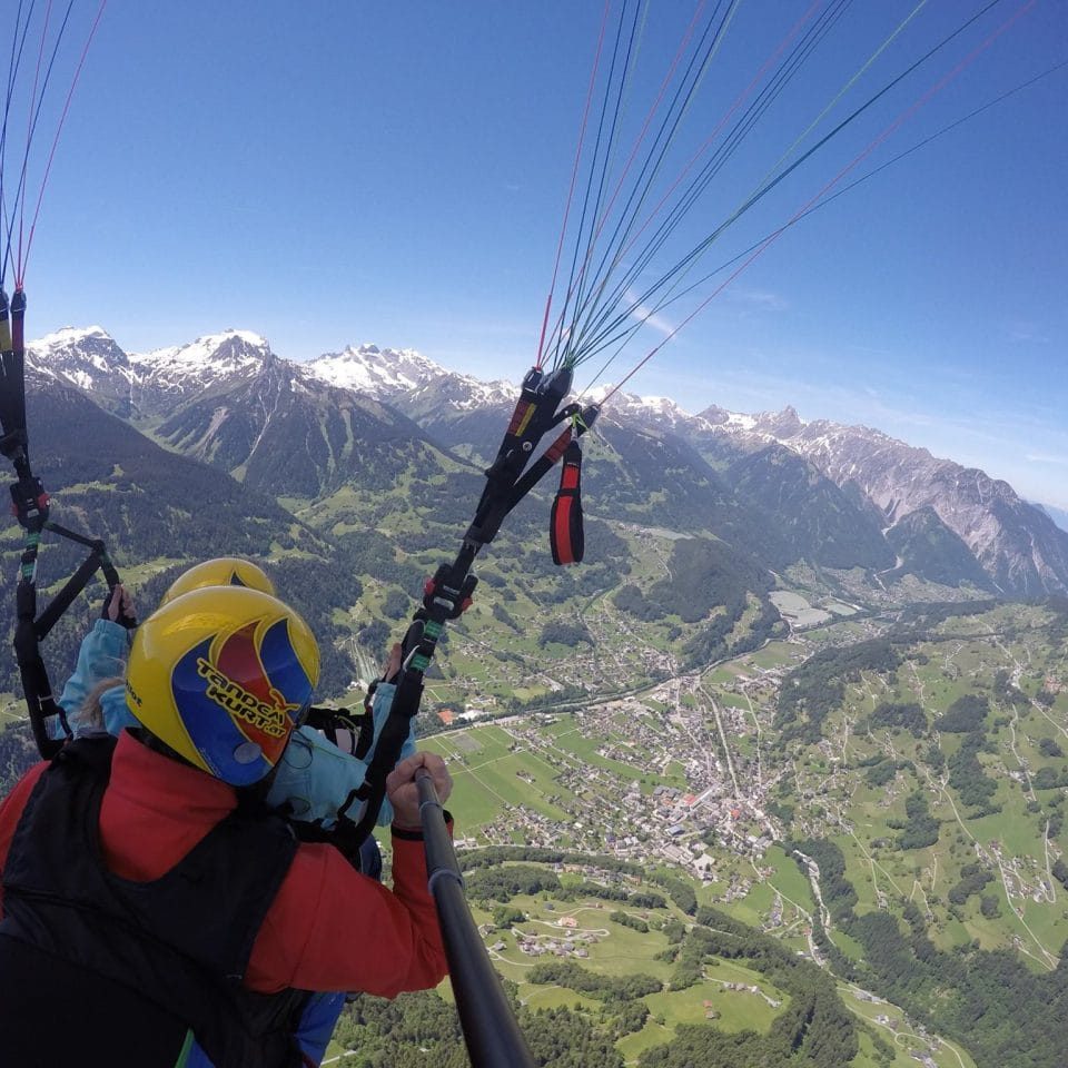 Gleitschirm fliegen im Montafon